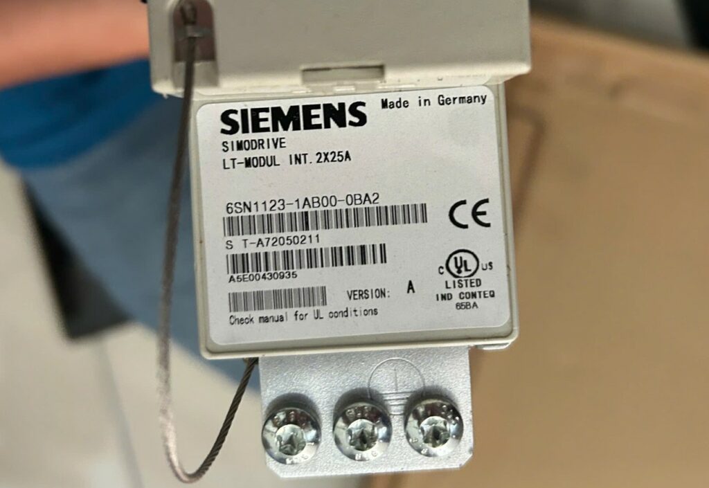 SIMODRIVE 611 Universal