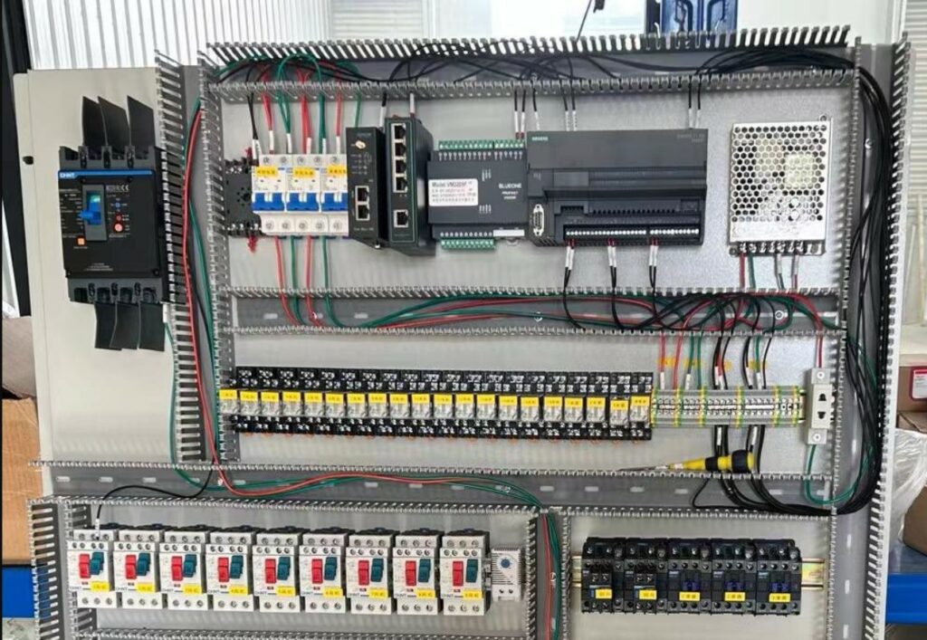 PLC SIMATIC S7-200 SMART CPU SR40 | 6ES7288-1SR40-0AA1 2 PLC S7 200 dieu khien He Thong Bang Tai Va Phan Loai